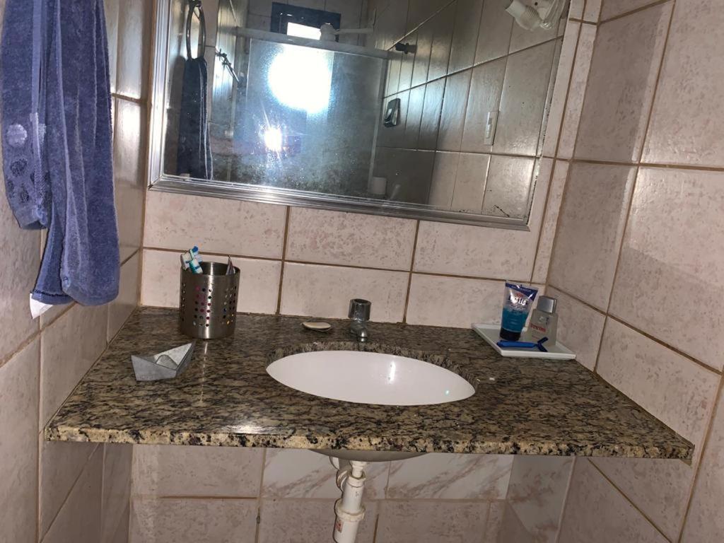 لورو دي فريتاس Casa De Temporada 4 Quartos Sendo 2 Suites Em Vilas Do Atlantico - 200 M Da Praia E 6 Km Da Capital المظهر الخارجي الصورة