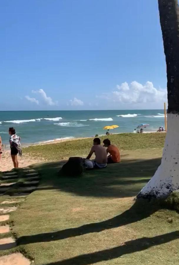 لورو دي فريتاس Casa De Temporada 4 Quartos Sendo 2 Suites Em Vilas Do Atlantico - 200 M Da Praia E 6 Km Da Capital المظهر الخارجي الصورة